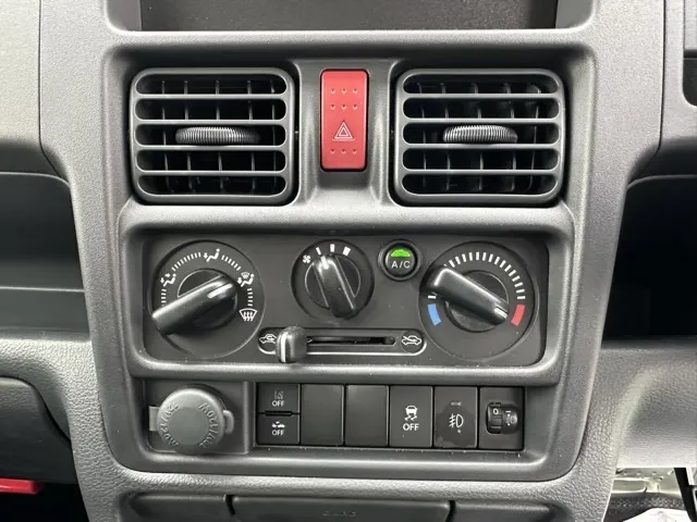 キャリートラック(スズキ)スーパーキャリイX　MTディーラー試乗車 15