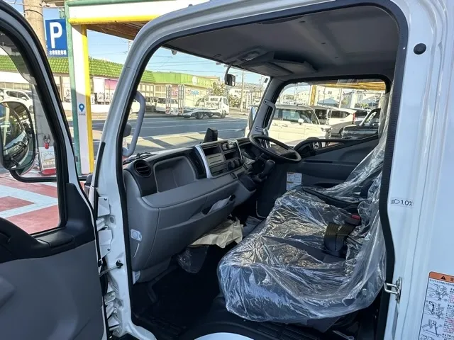 キャンター(三菱)全低床キョウカダンプ ３ｔ コボレーン 中間ピン登録済未使用車 9