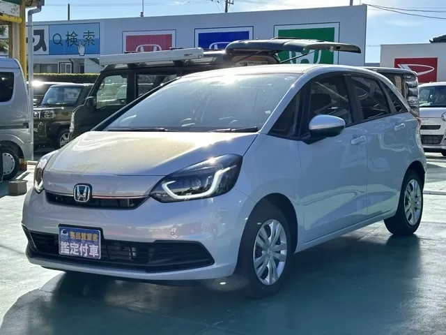 フィット(ホンダ)e：HEV ホームディーラ-試乗車 1