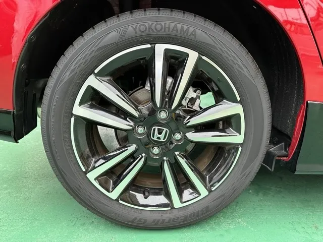 フィット(ホンダ)e：HEV RSディーラ-試乗車 12