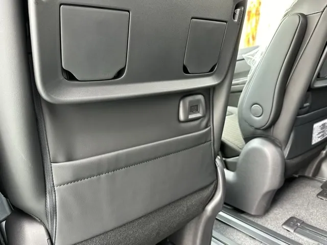 セレナ(ニッサン)ハイウェイスターV アラウンドビューモニター 12.3ナビ登録済未使用車 12