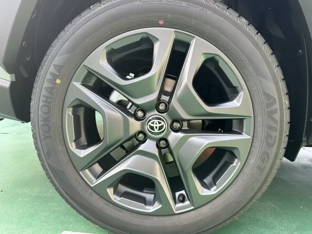 ＲＡＶ４(トヨタ)アドベンチャー4WD登録済未使用車 11