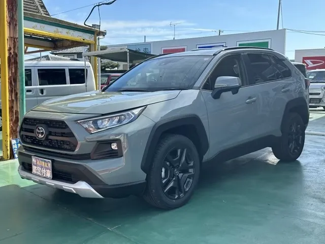ＲＡＶ４(トヨタ)アドベンチャー4WD登録済未使用車 1