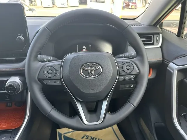 ＲＡＶ４(トヨタ)アドベンチャー4WD登録済未使用車 5
