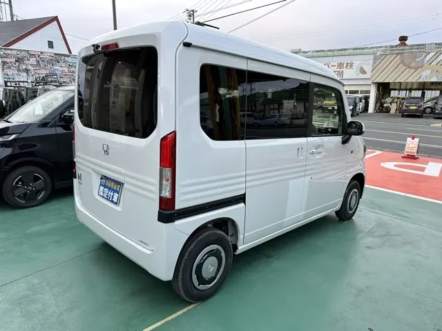 N-VAN(ホンダ)プラススタイルFUN ４ＷＤ MT届出済未使用車 13