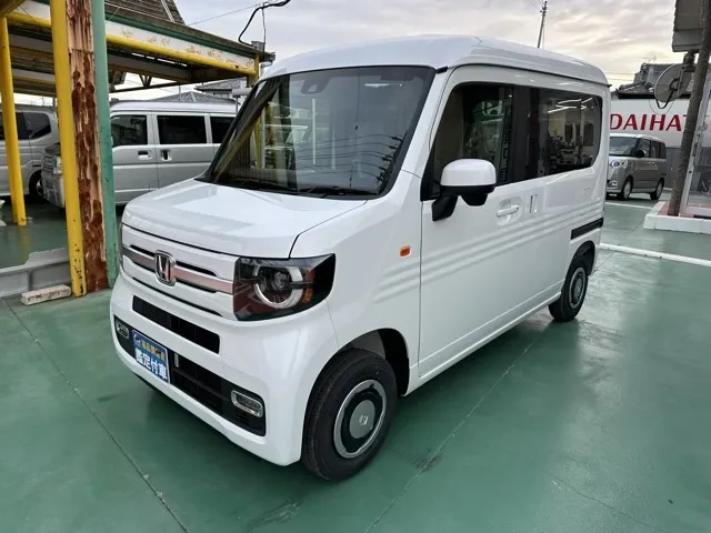 N-VAN(ホンダ)プラススタイルFUN ４ＷＤ MT届出済未使用車 1