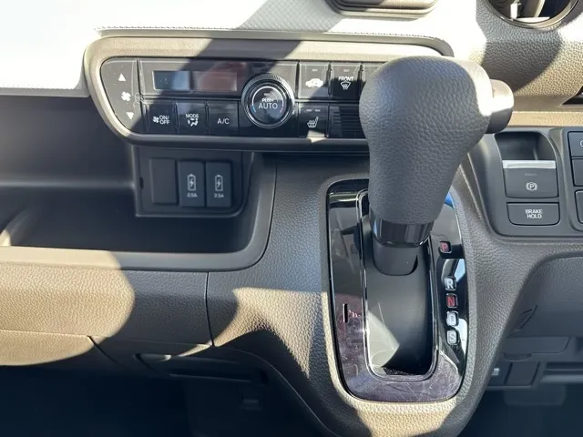 N-BOX(ホンダ)L 両側電動スライドドア届出済未使用車 28