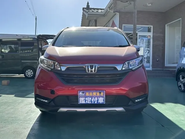 フリード(ホンダ)ハイブリッド クロスター登録済未使用車 26