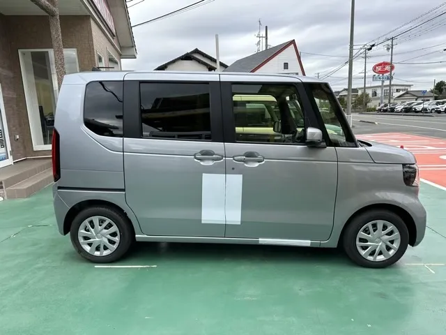 N-BOX(ホンダ)N-BOX届出済未使用車 11