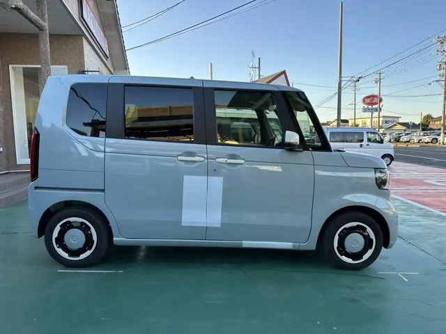 N-BOX(ホンダ)N-BOX ファッションスタイル届出済未使用車 10