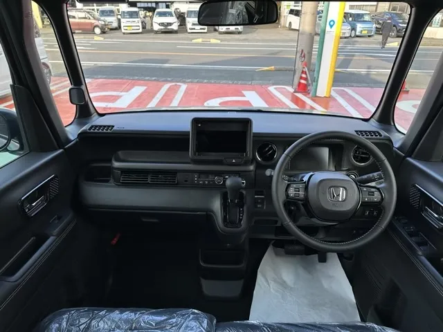 N-BOX(ホンダ)N-BOXカスタム コーディネートスタイル届出済未使用車 5
