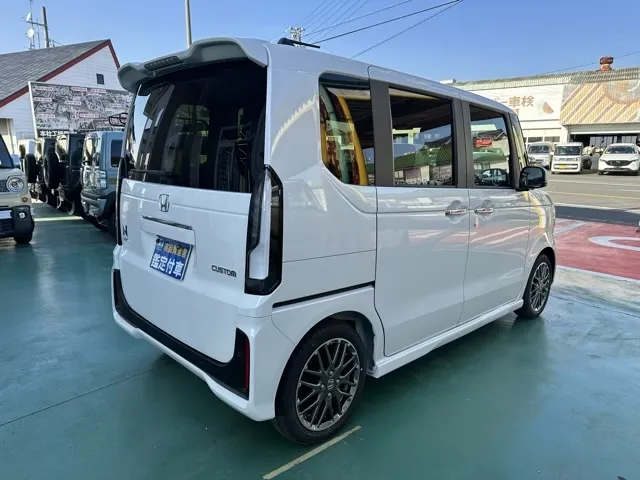 N-BOX(ホンダ)N-BOXカスタムターボ届出済未使用車 12