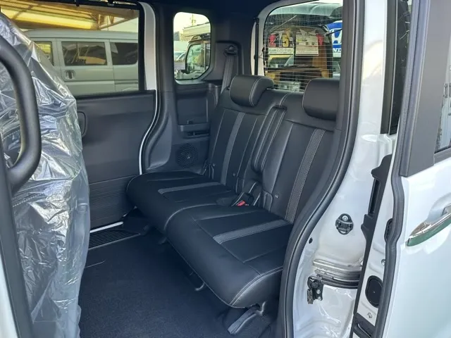 N-BOX(ホンダ)N-BOXカスタムターボ コーディネートスタイル届出済未使用車 4