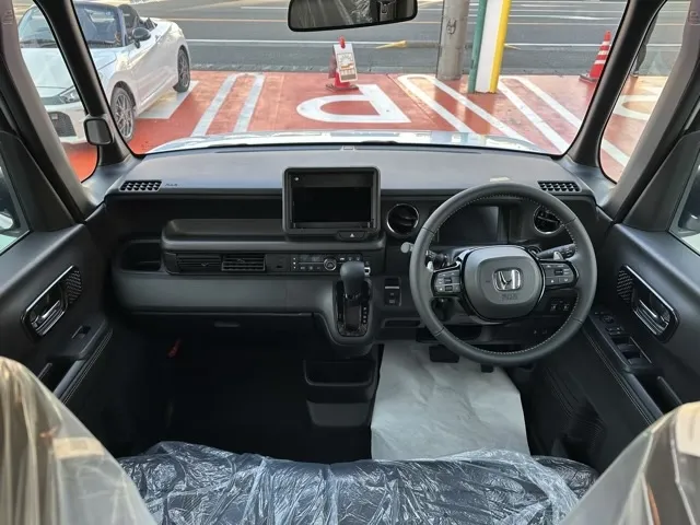 N-BOX(ホンダ)N-BOXカスタムターボ コーディネートスタイル届出済未使用車 5