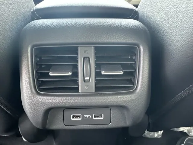 ZR-V(ホンダ)e：HEV Z BSI 後退出庫サポートレス登録済未使用車 7