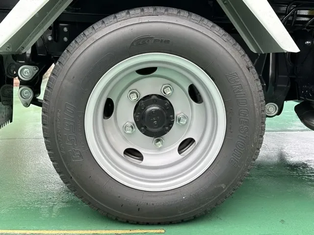 キャンター(三菱)３ｔ ローダースライドダンプディーラ-試乗車 25