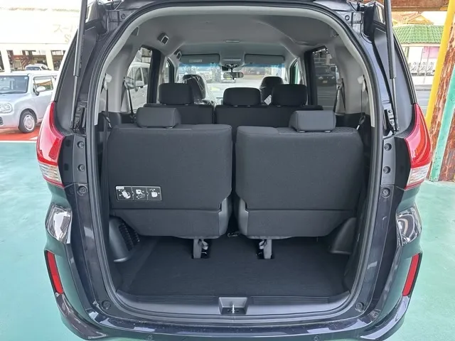 フリード(ホンダ)G BLACK STYLE登録済未使用車 11