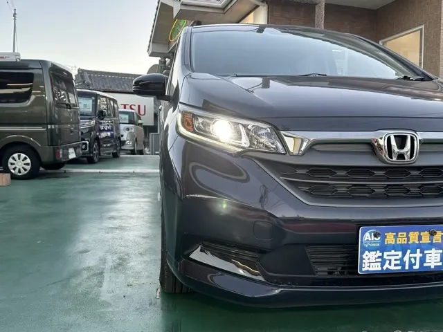 フリード(ホンダ)G BLACK STYLE登録済未使用車 27