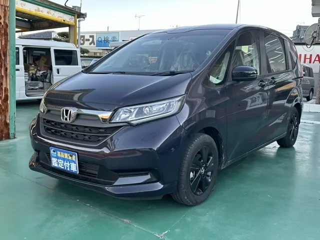 フリード(ホンダ)G BLACK STYLE登録済未使用車 1