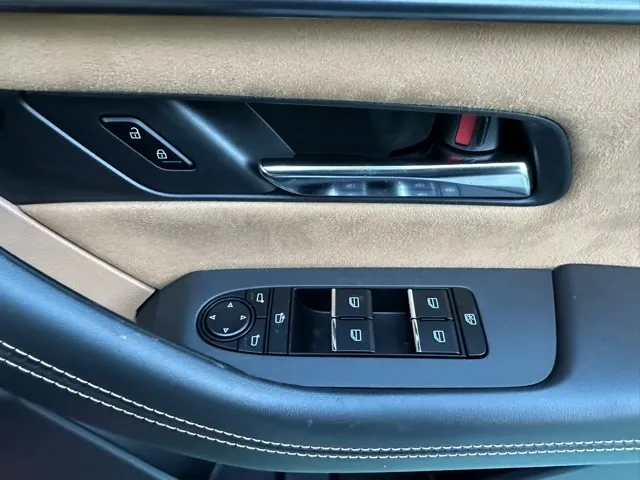 CX-60(マツダ)XD-ハイブリッド プレミアムスポーツ 4WDディーラ-試乗車 15