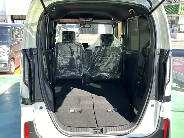 N-BOX(ホンダ)N-BOXカスタム コーディネートスタイル届出済未使用車 15