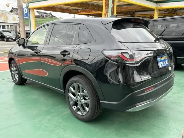 ZR-V(ホンダ)e：HEV X登録済未使用車 2