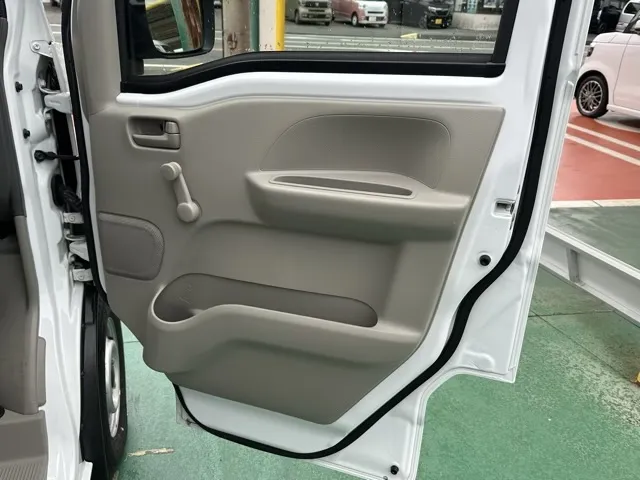 エブリイ(スズキ)PA 4WD セーフティサポート ４ATディーラ-試乗車 13