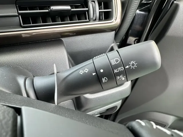 ワゴンR(スズキ)ハイブリッド ZX アップグレードパック届出済未使用車 16
