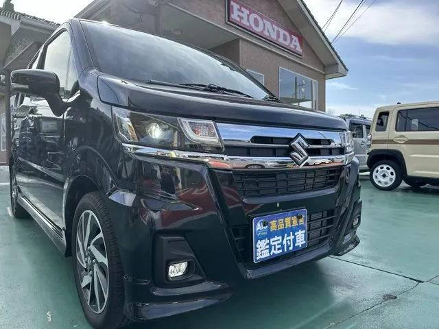 ワゴンR(スズキ)ハイブリッド ZX アップグレードパック届出済未使用車 25