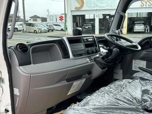 キャンター(三菱)ローダーダンプレンタ登録済未使用車 27