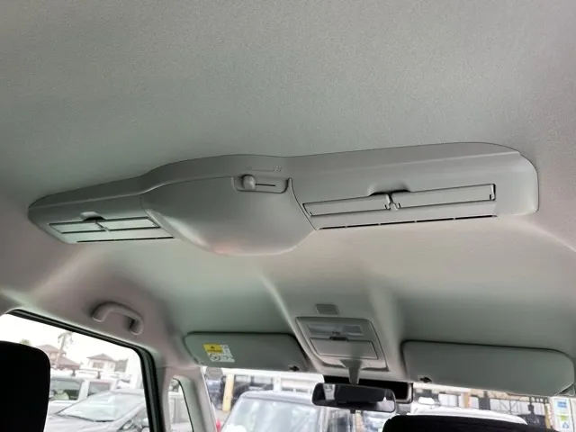 ソリオ(スズキ)ハイブリッドSZ 全方位ナビディーラ-試乗車 12