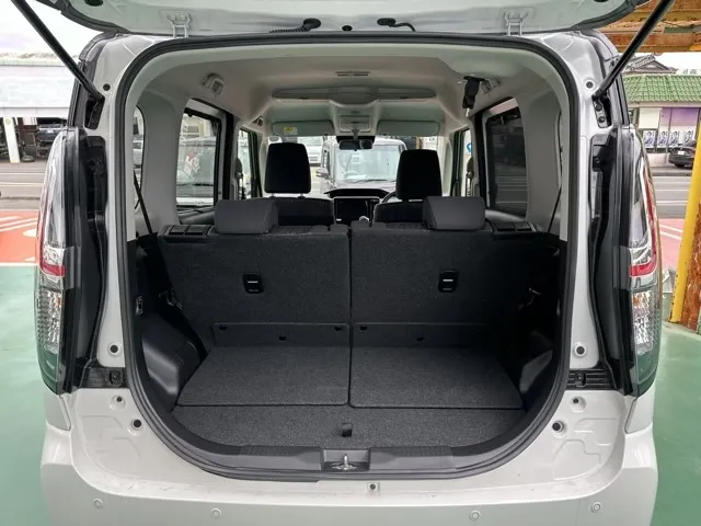 ソリオ(スズキ)ハイブリッドSZ 全方位ナビディーラ-試乗車 15