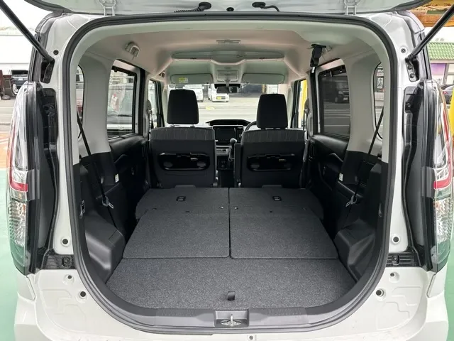 ソリオ(スズキ)ハイブリッドSZ 全方位ナビディーラ-試乗車 16