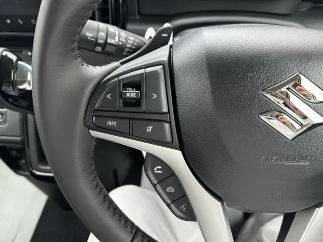 ソリオ(スズキ)ハイブリッドSZ 全方位ナビディーラ-試乗車 27