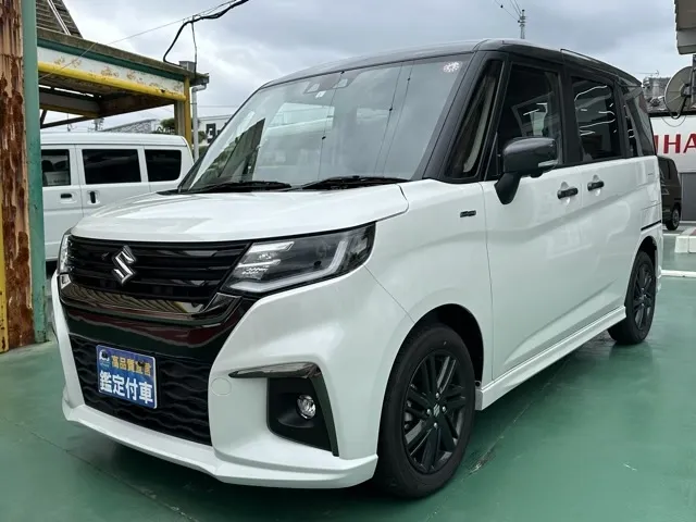 ソリオ(スズキ)ハイブリッドSZ 全方位ナビディーラ-試乗車 1