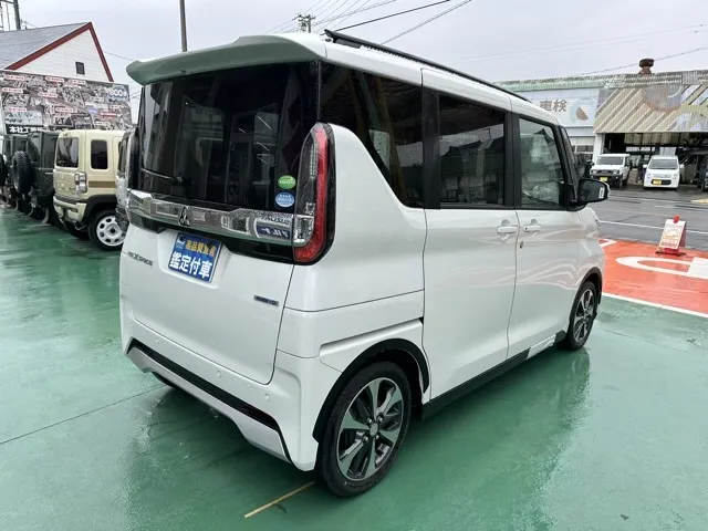 eKクロススペース(三菱)G届出済未使用車 10