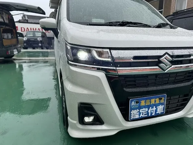 ワゴンR(スズキ)ハイブリッド ZT 全方位カメラ届出済未使用車 28