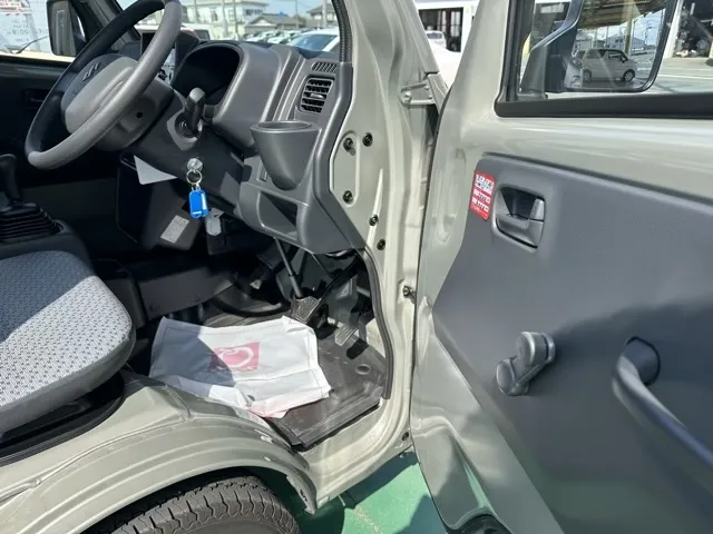 キャリートラック(スズキ)スーパーキャリイL4WD MTディーラ-試乗車 9