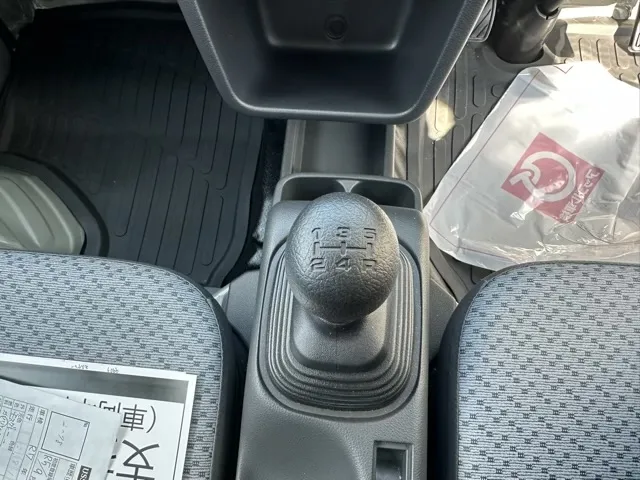キャリートラック(スズキ)スーパーキャリイL4WD MTディーラ-試乗車 12