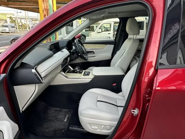 CX-60(マツダ)XD-ハイブリッド プレミアムモダン 4WD中古車 3