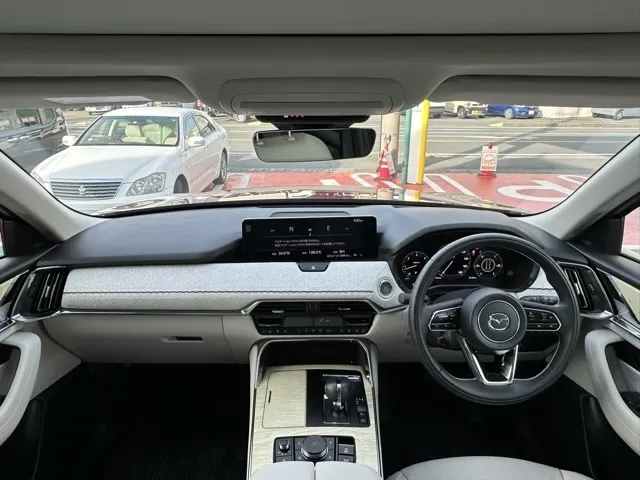CX-60(マツダ)XD-ハイブリッド プレミアムモダン 4WD中古車 5