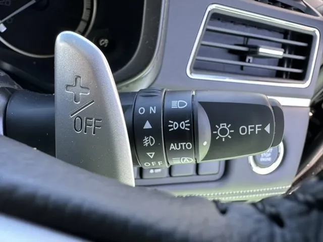 デリカD:5(三菱)シャモニー コンプリートPKG ナビ取付PKG登録済未使用車 13