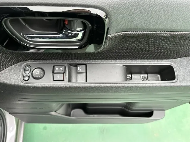 N-VAN(ホンダ)プラススタイルFUNターボ 4WD AT届出済未使用車 15