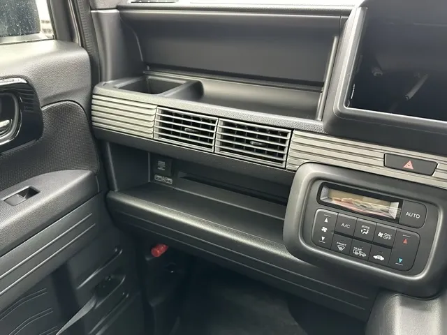 N-VAN(ホンダ)プラススタイルFUNターボ 4WD AT届出済未使用車 28