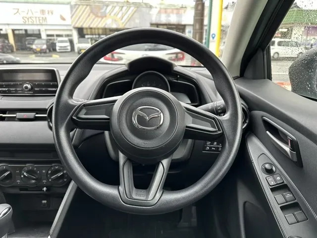 MAZDA2(マツダ)15C中古車 6