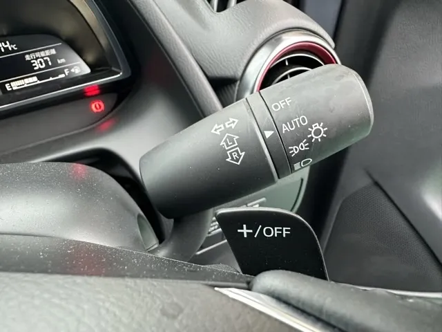 MAZDA2(マツダ)XD スポルト+中古車 13