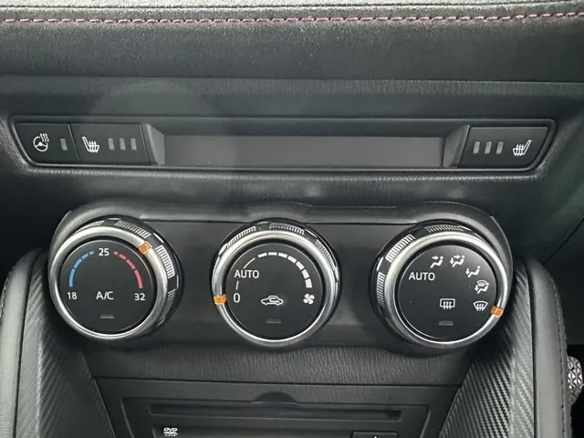 MAZDA2(マツダ)XD スポルト+中古車 22