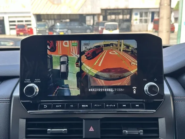 トライトン(三菱)GSR新車見本展示無 20