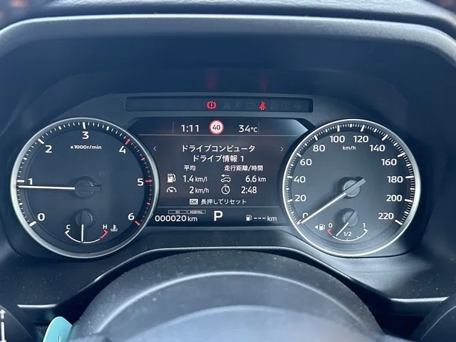 トライトン(三菱)GSR新車見本展示無 22