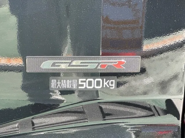 トライトン(三菱)GSR新車見本展示無 12